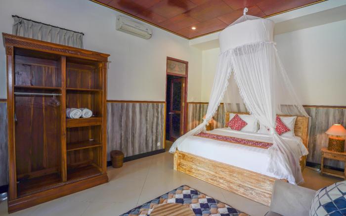 Charming 3/B Private Pool 