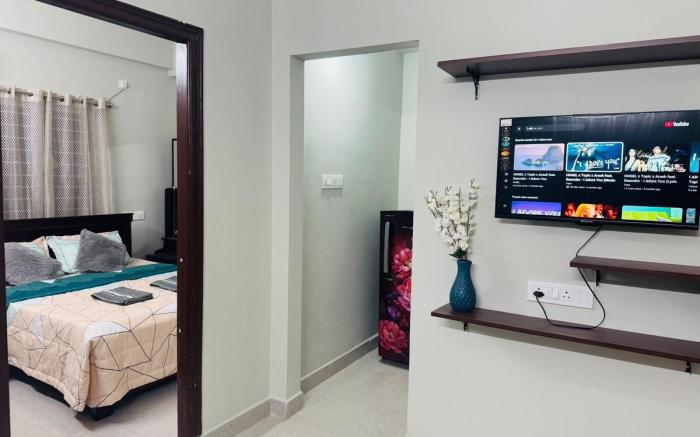 Parkview Escape: 1BHK Penthouse In Kondapur