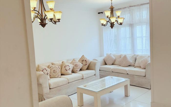 IBIZA VILLA KANDY