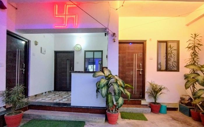 Maa Janki Homestay - Walking Distance from Mandir