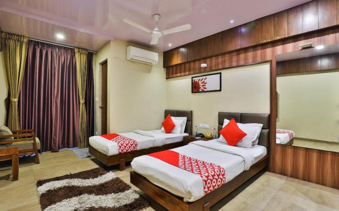 OYO 25065 Hotel Shree Daan