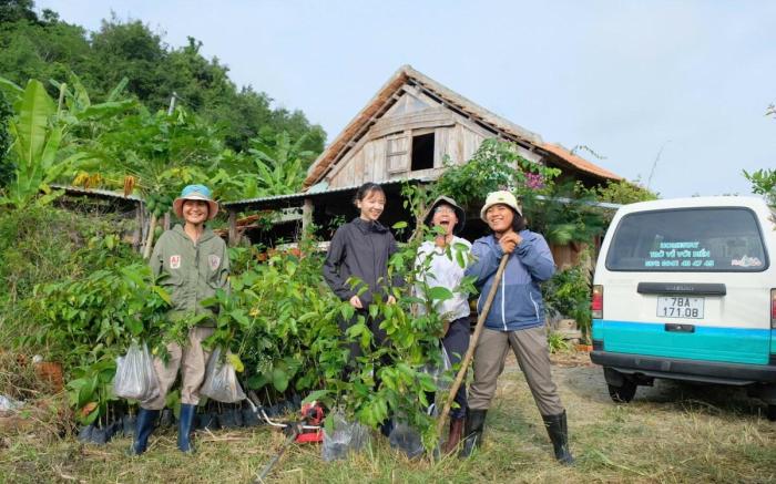 Tuy Hòa-Double room-near airport, train station