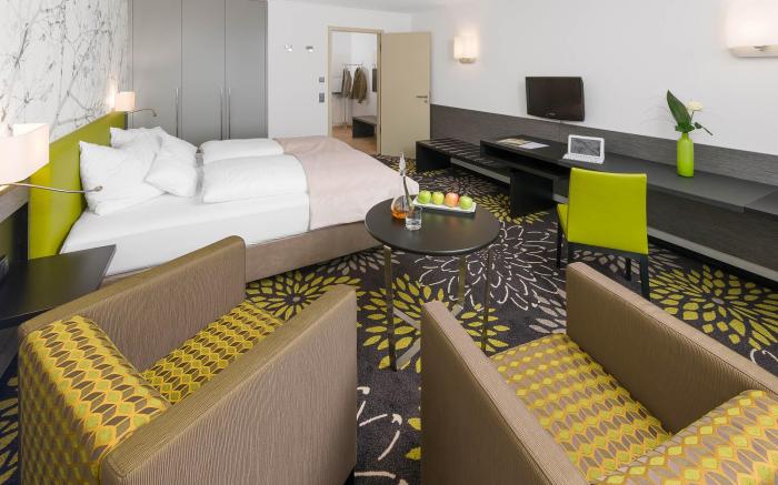 SI-SUITES