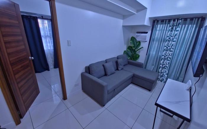 1BR up to 5pax Panoramic View at Horizons 101