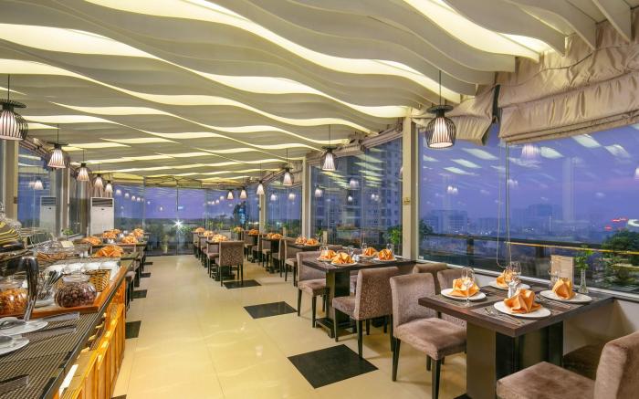Parkside Sunline Hotel