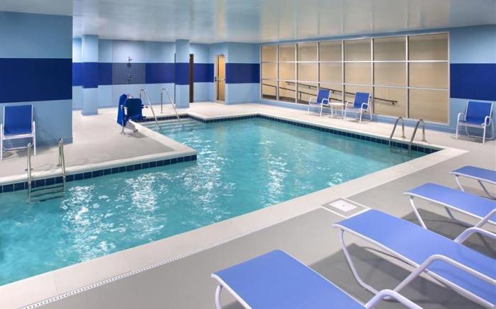 Four Points by Sheraton Charleston