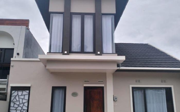 OSH! Omah Syariah Homestay