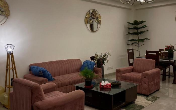 Eden Escape Pvt BR w/KingBed/Living/Patio & Swing