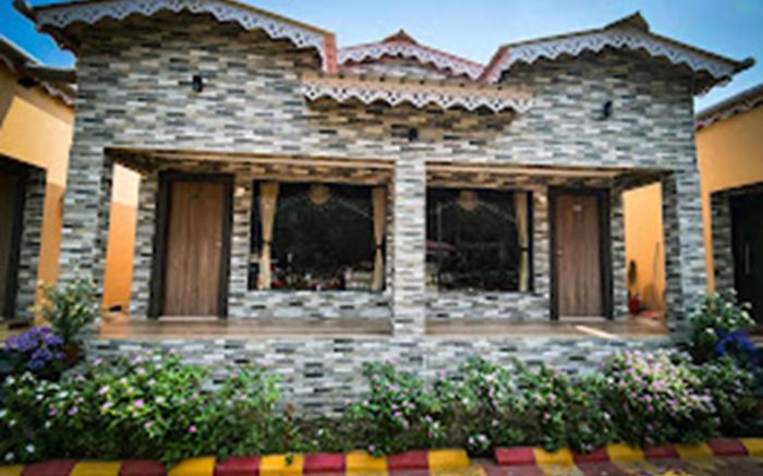 Golden View Resort and Restaurant