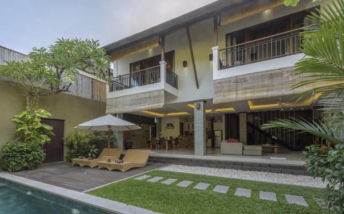 The Kumpi Villas