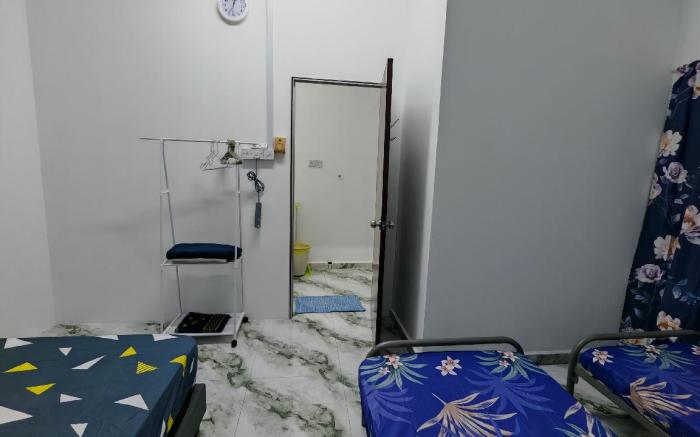 HOMESTAY BANTING #7, MUSLIM, 1R-3BED, +2TILAM, 6px