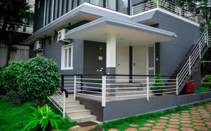 Thavika Silverwood Residence