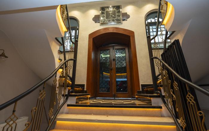 THE MUA LUXURY HOMEs