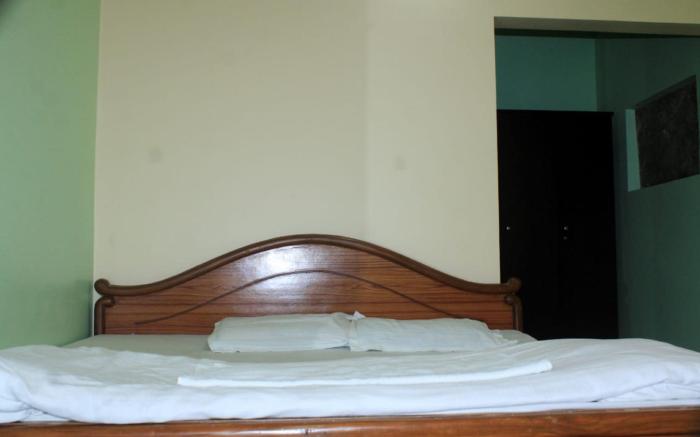 Hotel Omm Guest House Puri By Morservices