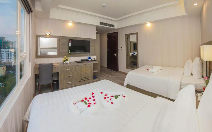 Royal Beach Hotel