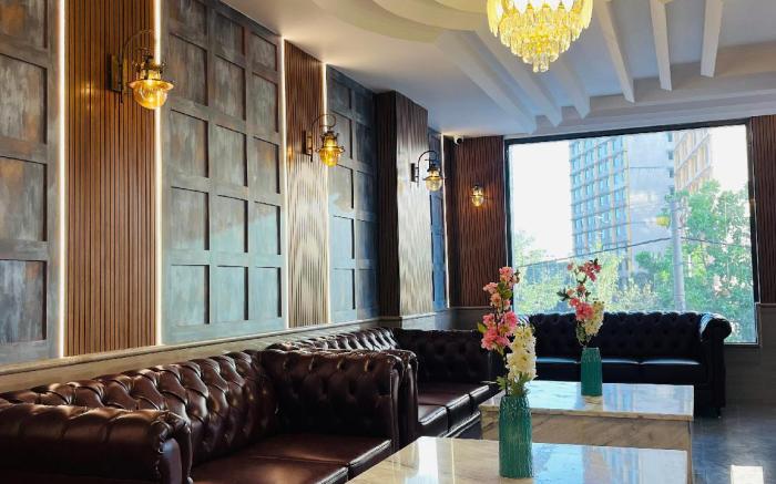 The High-Point Inn & Suites