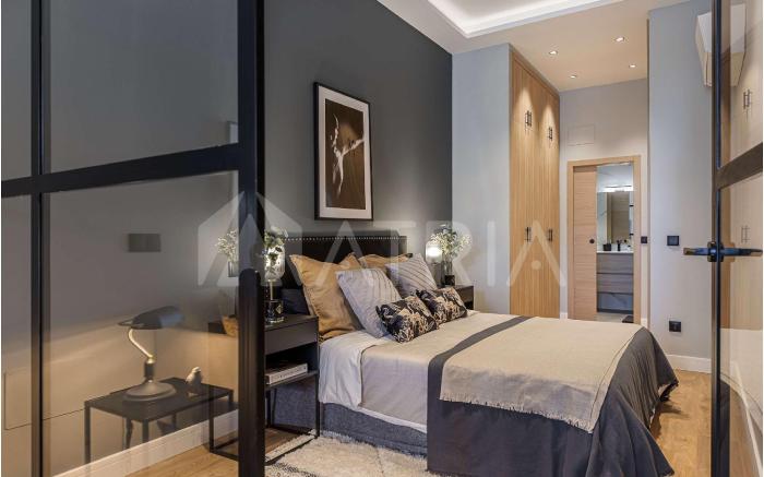 Flat  5  10m walk to Bernabeu  Real Madrid stadium