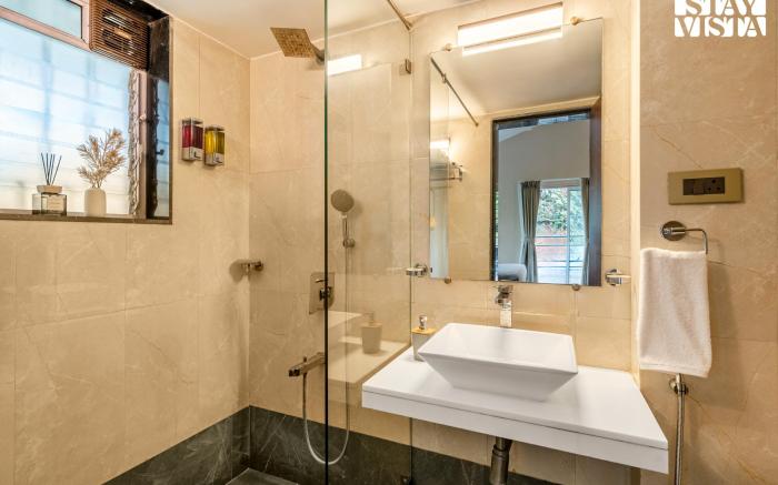 StayVista at Casa Elyra