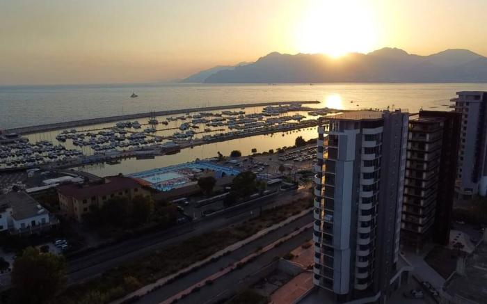B&B Lilibeth Luxury Suites - Marina D'Arechi