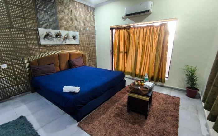VALLEY VIEW VILLA 