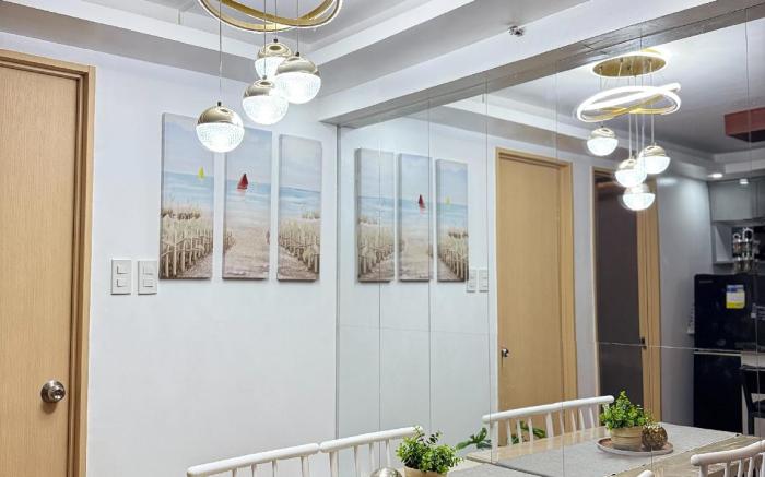 CondoVibe 2BR Unit Staycation near SM East Ortigas