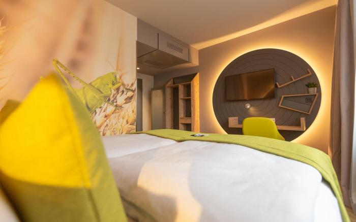 Holiday Inn - The Niu, Mill Cologne Mulheim By IHG