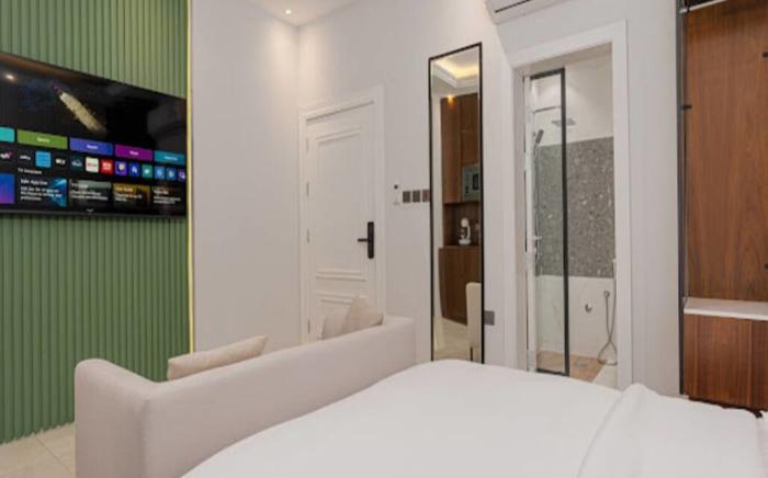 Cozy Small Studio in AlQirawan