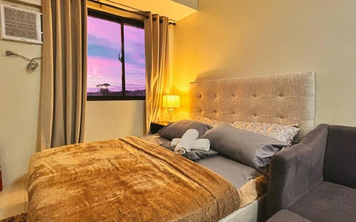 Condo near Session Road with City View