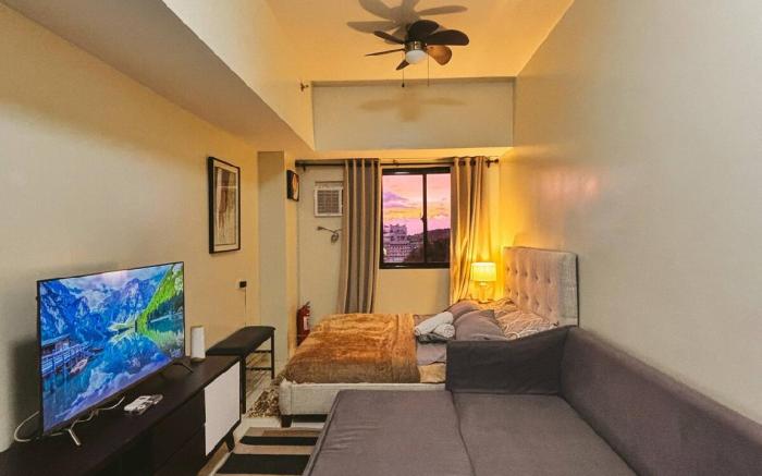 Condo near Session Road with City View