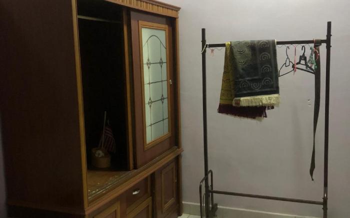 HOMESTAY INDAH 32
