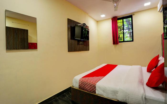Collection O Goregaon West