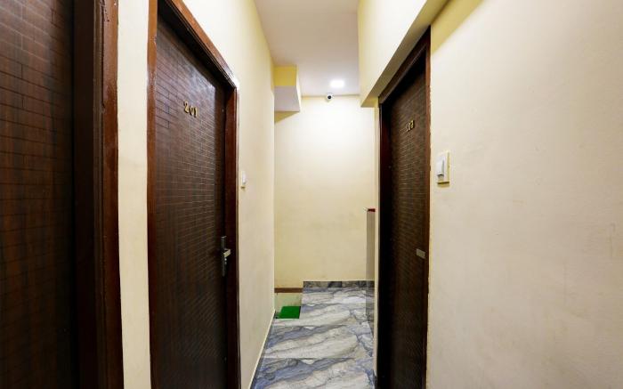 Collection O Goregaon West