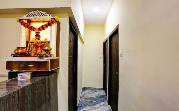 Collection O Goregaon West