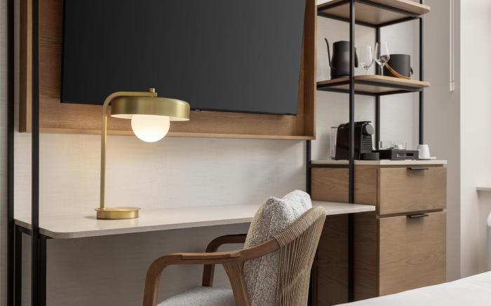 Hotel Railwayparc Montreal, Tapestry Collection by Hilton