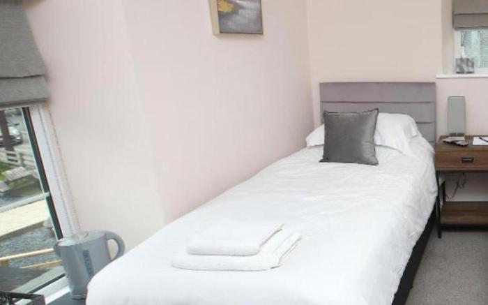 OYO Glyn Valley Hotel