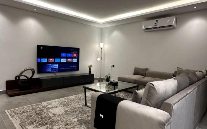 Amara - AlMalqa 3BR Apt R1