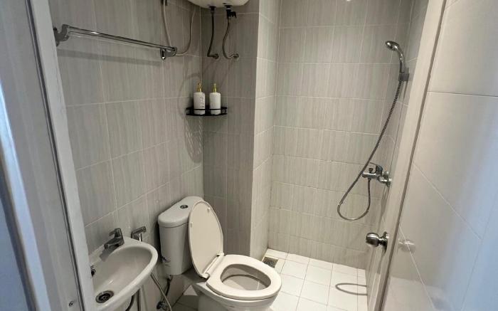 Apartment Paskal Lodge 1BR Bandung Daymentroom
