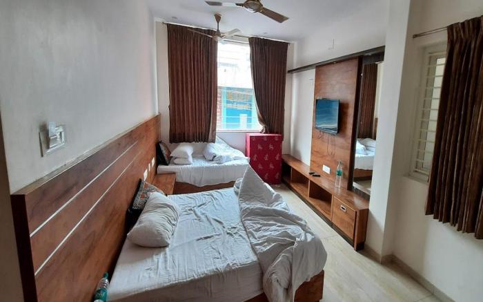 Lingaa’s Residency