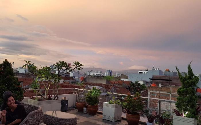G10 Guest House Near Asia Afrika Bandung