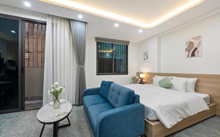 Cosmos Hotel Tay Ho