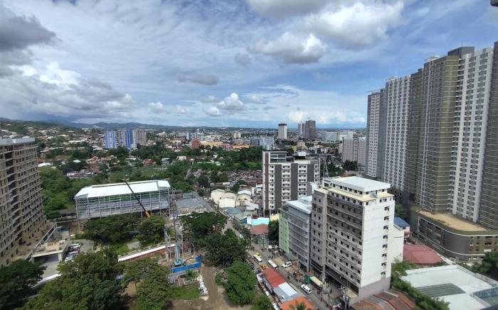 At 20th Floor Unit 1BR IT Park-Walk to Ayala Sugbo