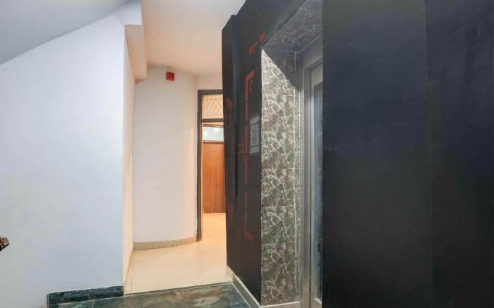 OYO Townhouse Anmol Residency