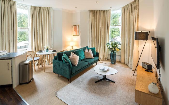 Earl’s Court-south Kensington-central -Harrods 