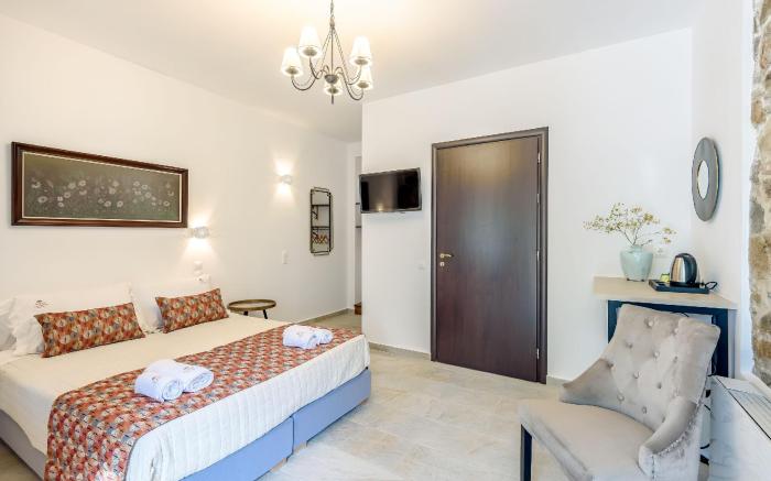 Minos Country Living Aristides Studio