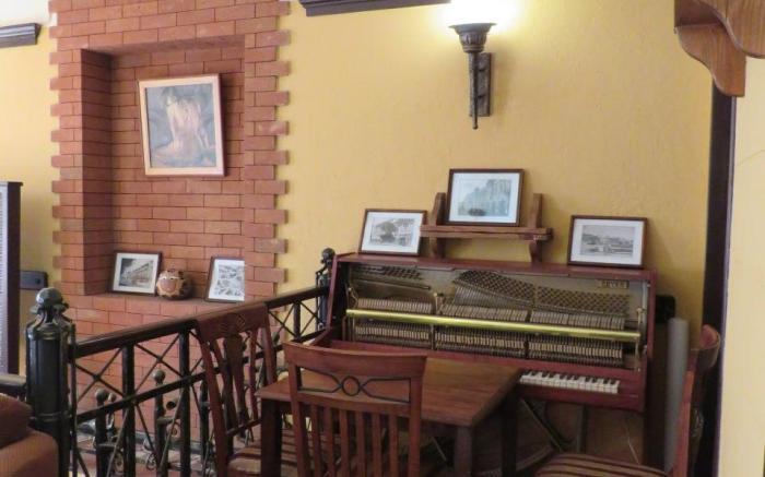 Hotel Jan & in the very center