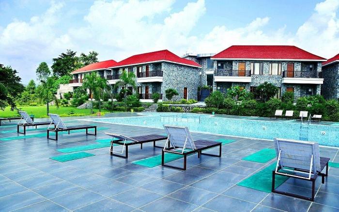 Crestmont Manral Resort Jim Corbett