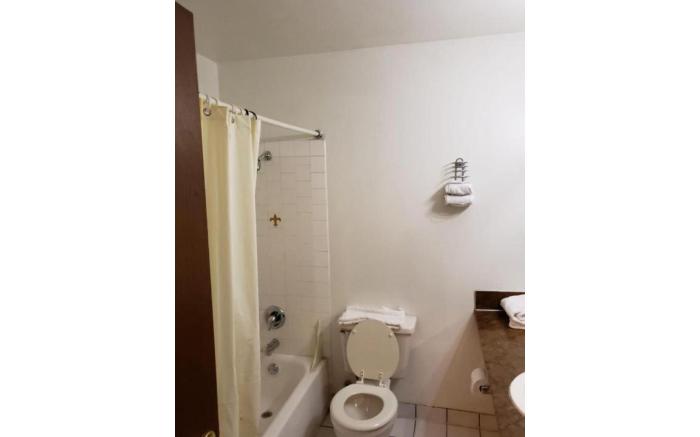 Best Value Inn by OYO Portland OR South East