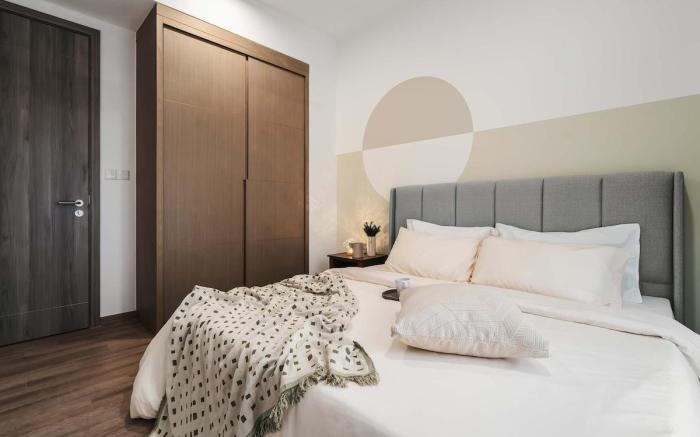 Serene Moments: Where Elegance Meets Simplicity