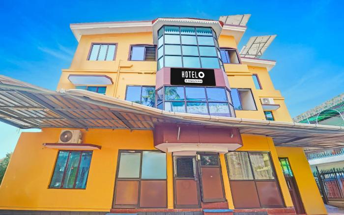 Super Hotel O Thammanam Kochi