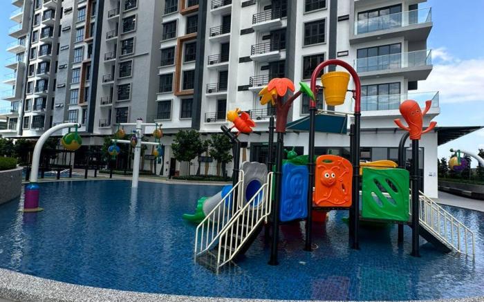 COZY COVE HOMESTAY NEAR KKIA AIRPORT